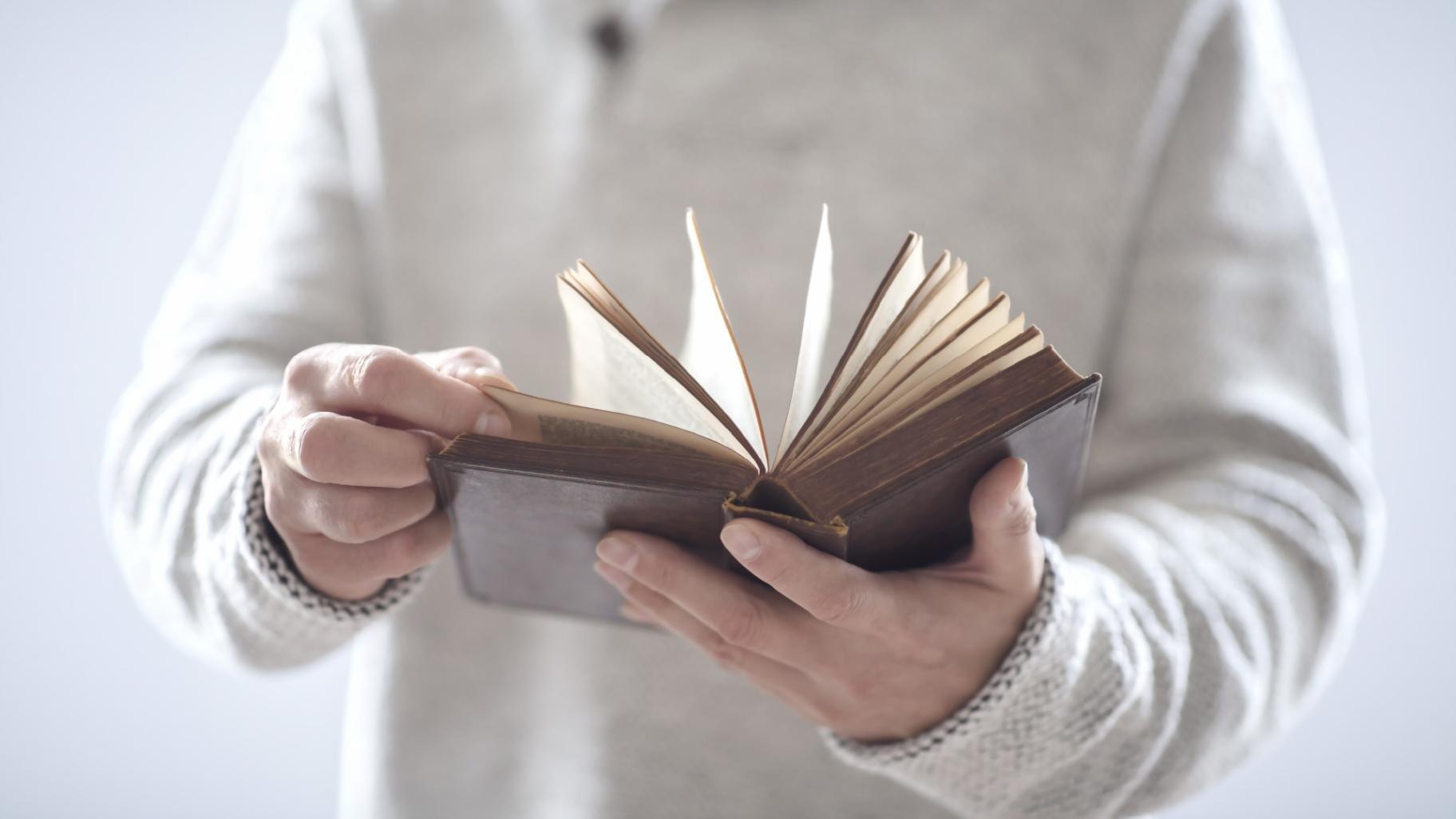 Budget framework configuration and category structure development